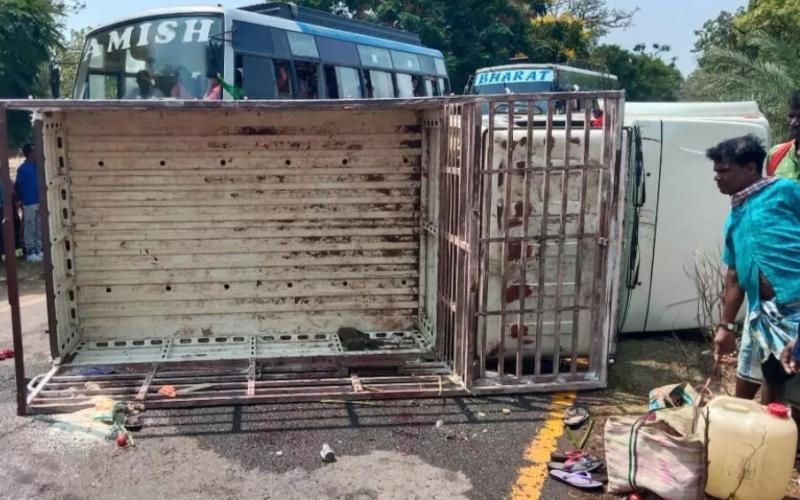 Tragic accident in Dantewada, 2 villagers died, 30 injured latest News khabargli  