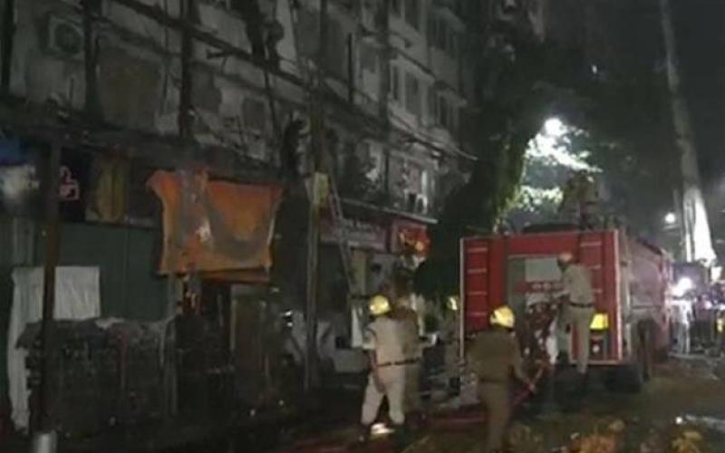 Massive fire in Kolkata hotel, 14 people died hindi news latest news Big news khabargali 