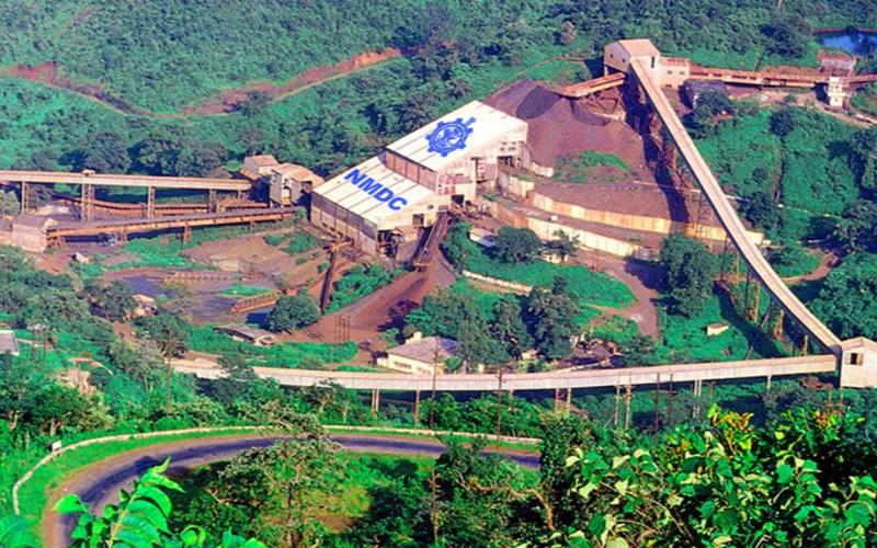 Chhattisgarh gets historic success in mineral revenue, receives record mineral revenue of Rs 14,195 crore in financial year 2024-25, Khabargali