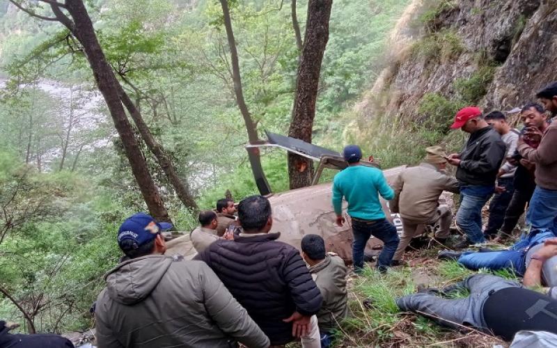 Major accident in, 6 people died tragically in helicopter crash latest news hindi News Big news khabargali 
