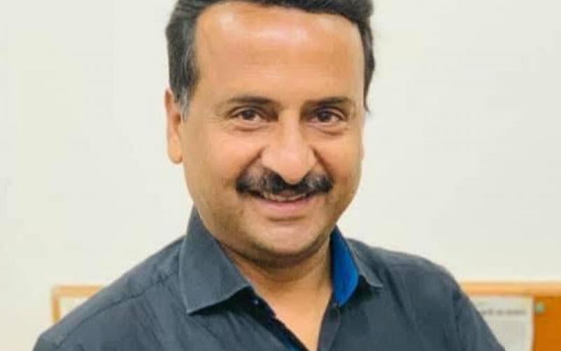 Raipur's CA Chetan Tarwani became the Vice Chairman of the Chamber, Chhattisgarh Chamber of Commerce and Industries' State President Satish Thaurani, Khabargali