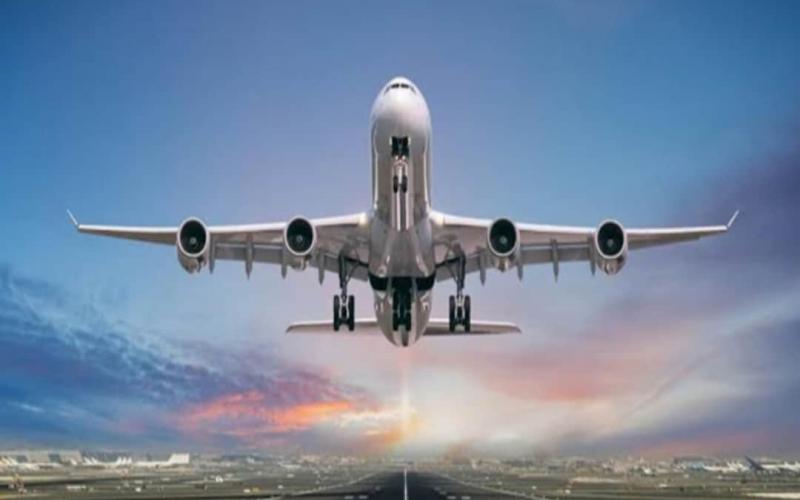 Raipur-Delhi flight hit the runway with a jerk, after circling for 1 hour it landed safely cg news big News latest news Raipur News khabargali 