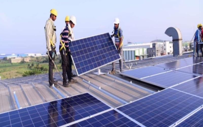 The government will give a subsidy of 30 thousand rupees for setting up solar plants in Chhattisgarh, target to set up 1.30 lakh plants in two years Chhattisgarh news hindi News latest news khabargali 