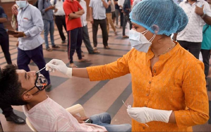 16 new cases of corona found in Chhattisgarh, 5 infected including 2 medical staff Chhattisgarh news hindi news big News latest news khabargli 
