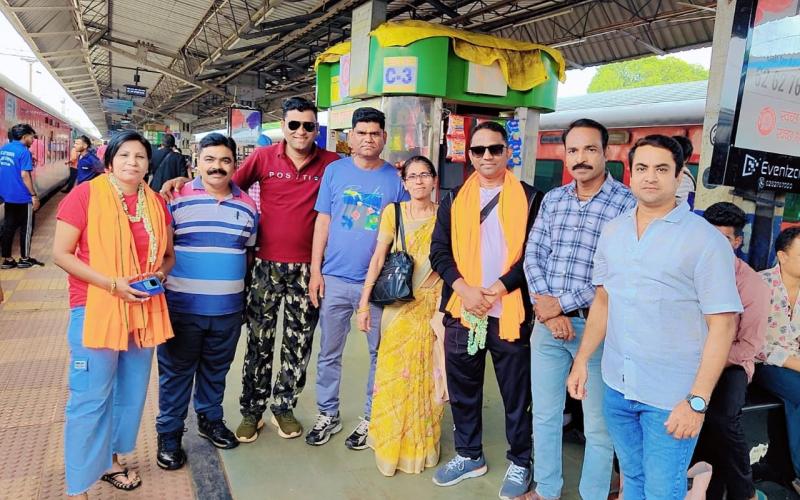 Jawahar Nagar Mandal president and in-charge leave for Amarnath Yatra with slogans of Bol Bam, Praneet Jain media in-charge, Jawahar Nagar Mandal, Raipur, Chhattisgarh, Khabargali