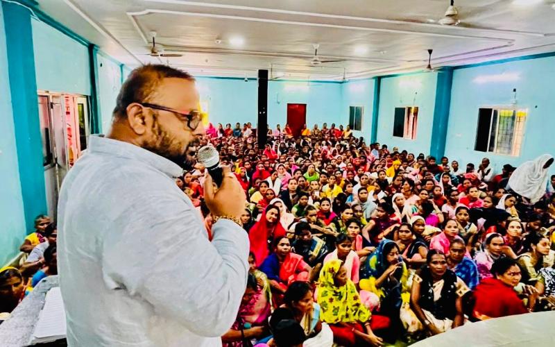 The government is killing common tribals by calling them Naxalites: Sushil Sunny Agarwal, Patron of the Cooks Association, Mahesh Kudiam of Bijapur was killed by calling him a Naxalite, Raipur, Chhattisgarh, Khabargali