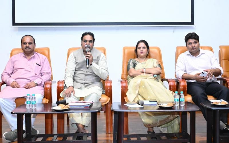 Wards of Raipur West will get a new look, blueprint of development decided in planning meeting MLA Munat said – ground reality is necessary for accurate planning, Mayor said – every ward will get a clear vision Raipur, Khabargali