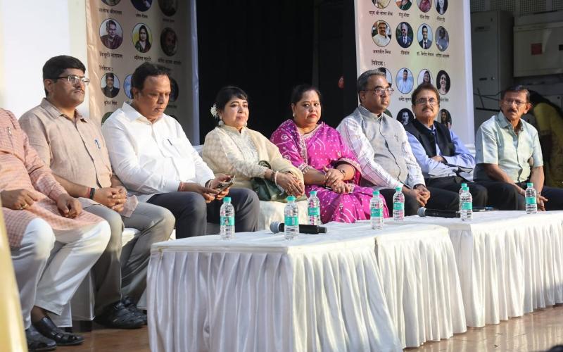 Banaras Literature Festival became a bridge for national cultural dialogue, renowned litterateurs gave presentation in Banaras Literature Festival 2025 held in Mumbai, Firozshah Mehta Auditorium of Mumbai University, Khabargali