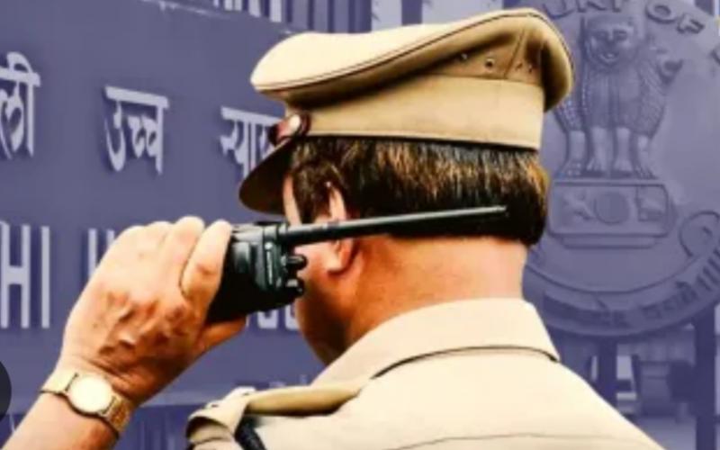Delhi High Court received a bomb threat, panic ensued, bomb disposal squad deployed hindi News big news latest News high court 