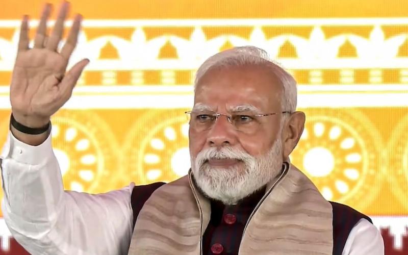 Prime Minister Narendra Modi gave the gift of schemes worth Rs 60,000 crore to Odisha, inaugurated 4G towers. Hindi news big News latest News khabargali 