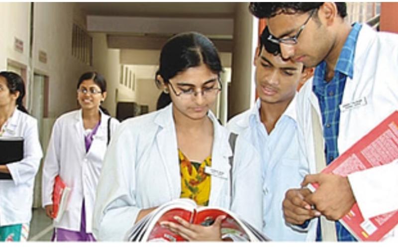 Six construction projects, including four new medical colleges, have been approved in Chhattisgarh, giving a boost to the expansion of treatment services. Hindi news big News latest News khabargali 