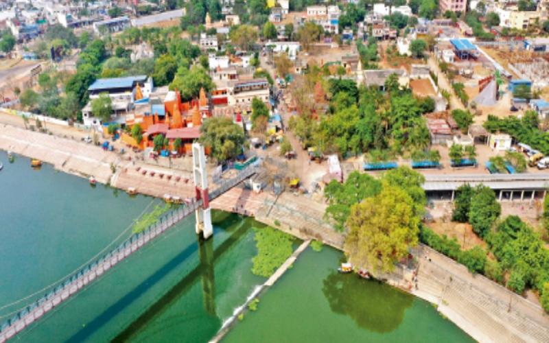 Raipur's Mahadev Ghat will become a religious tourist destination, with an expenditure of 20 crore rupees, and the entire complex will be illuminated by solar energy. Raipur News hindi News khabargali