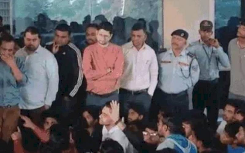 Suspicious death of B.Tech student in IIT Bhilai, students create ruckus bhilai news big news khabargali 