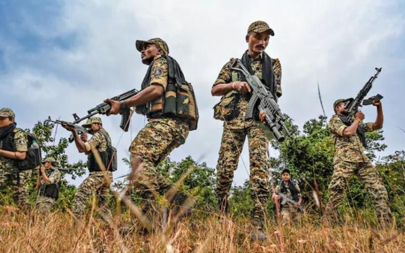 Security forces achieve another major success, seven more Naxalites killed in encounter, leader Joga also killed. Naxal news hindi News big news khabargali 