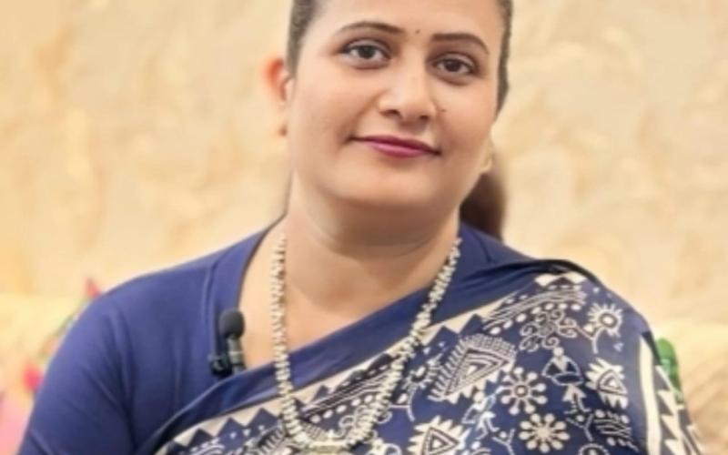 Changed Childhood: Convenience vs. Values, Mobile Phones and the Internet, Discipline, Parents, Solutions, Report by Dr. Chitra Pandey, Psychoanalyst and Counselor, Raipur, Chhattisgarh, Khabargali