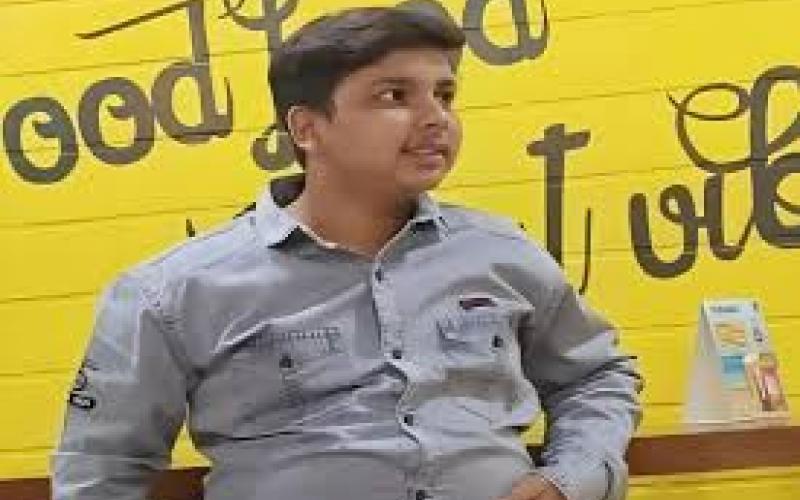 नाश्ता करते वक्त आया साइलेंट अटैक, थम गईं 20 साल के युवक की सांसें खबरगली A 20-year-old man suffered a silent attack while eating breakfast, and his breathing stopped. hindi news big news khabargali 