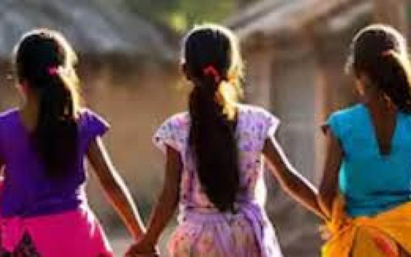 Three girls go missing from Raipur, family suspects kidnapping Raipur chhattisgarh big news khabargali  cg news raipur news cg big news khabargali 