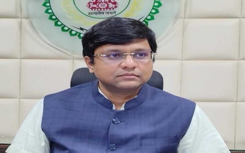 Chhattisgarh cadre IAS Dr. Ravi Mittal gets a big responsibility, appointed as Deputy Secretary in the Prime Minister's Office. raipur chhattisgarh latest news khabargali 
