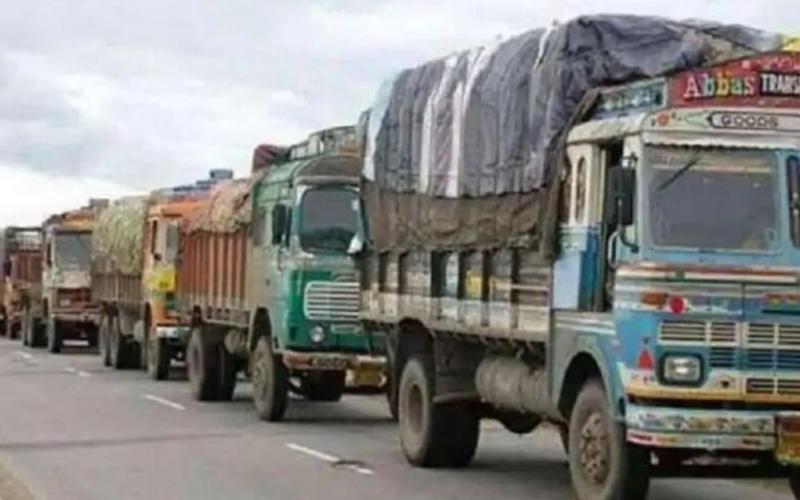  Heavy vehicles are banned on these 19 entry points in Raipur, which will remain in effect until April 30. raipur chhattisgarh hindi news big news khabargali 