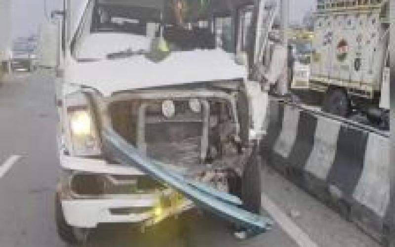 Three youths crushed by a traveller on the Delhi-Meerut Expressway hindi news big news latest news khabargali 