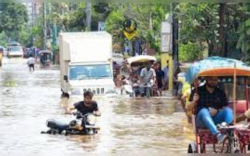 Torrential rain wreaks havoc in Guwahati, one youth dead, city flooded hindi news latest news khabargali 