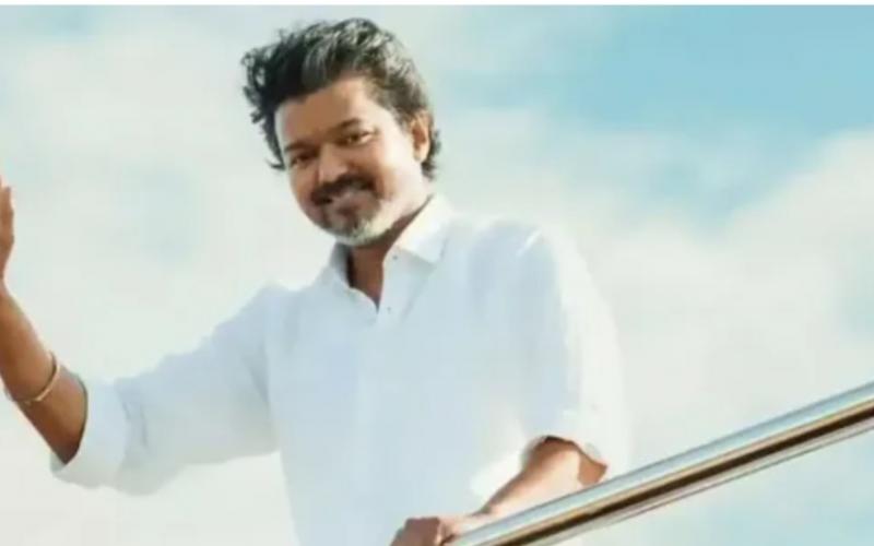False news of actor Vijay Thalapathy's defeat sparks uproar after fan slits his throat hindi News latest news khabargali 