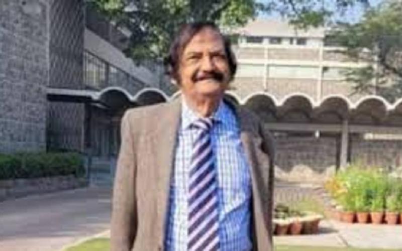 Former IAS officer passes away, breathed his last at Raipur AIIMS raipur chhattisgarh raipur khabargali 