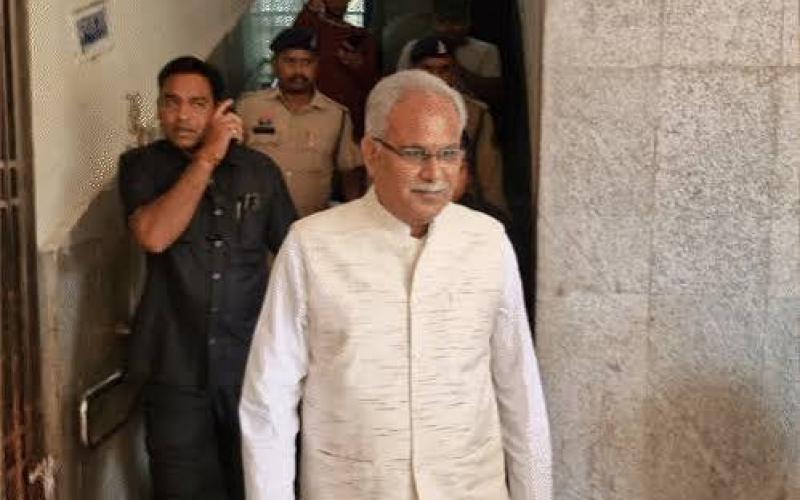 Bhupesh Baghel gets relief from High Court in CD scandal case; CBI court proceedings stayed for now. raipur chhattisgarh news khabargali 