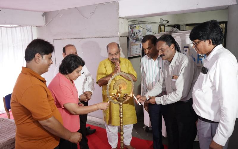 Apex Bank, Blood Donation Camp, Nava Raipur, Raipur, 42 units of blood, Kash Foundation, Thalassemia, Sickle Cell, Blood Donation is a great donation, MLA Purandar Mishra, Apex Bank Chairman Kedar Gupta, Chhattisgarh, Khabargali
