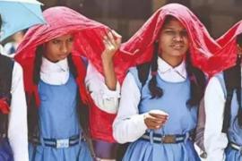 Due to the scorching heat, the school timings are now from 7 am to 11 am, raipur, chhattisgarh, khabargali