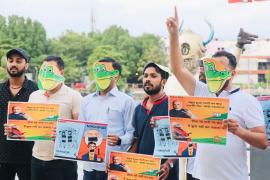 Abhishek Kasar elected state secretary and office in-charge Chhattisgarh Pradesh Youth Congress, youth Congressmen protested against PM Modi by wearing crocodile's crying mask, Raipur,khabargali