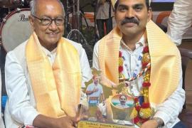 State President of Chhattisgarh Pradesh Congress Committee, Backward Classes, Raipur, Dr. Choleshwar, honored at the general convention organized by the All India National Youth Congress in Bangalore, Karnataka,khabargali