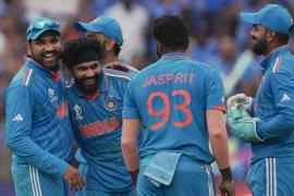 Cricket, India in the World Cup final, Team India defeated New Zealand by 70 runs, Australia and South Africa.  Africa, Shami took 7 wickets, Virat Kohli's 50th ODI century, Khabargali