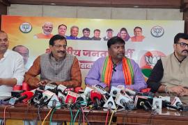 Jharkhand, Odisha and West Bengal, state spokesperson Kedar Gupta, state media in-charge Amit Chimnani, state media co-in-charge Anurag Aggarwal, at the locations of the business group associated with Congress MP from Jharkhand, Dheeraj Sahu, press conference, Khabargali.
