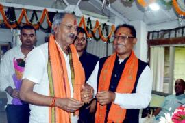 Brijmohan Aggarwal congratulated Vishnu Dev Sai on being made the Chief Minister, Chhattisgarh, Khabargali