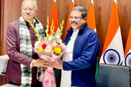 Request to Union Minister to start Navodaya and Kendriya Vidyalaya in all the districts of Chhattisgarh, School Education Minister Brijmohan Aggarwal met Union Minister Dharmendra Pradhan, Chhattisgarh, Khabargali