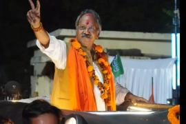 BJP candidate from Raipur Lok Sabha, Brijmohan Agrawal's lead has now crossed 417756, he got 754097 votes. Vikas Upadhyay got 336341 votes, Chhattisgarh, Lok Sabha elections, Khabargali
