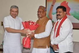 Four major railway projects of Chhattisgarh will start soon, Chhattisgarh Chief Minister Shri Vishnu Dev Sai met Railway Minister Shri Ashwini Vaishnav in New Delhi today and discussed various new railway projects of the state, Khabargali