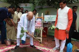Indore is going to create a world record of greenery, more than 30 thousand citizens are also coming to participate in it, 30 kilometers of trench has been made, 11 lakh pits have been made in it, more than 135 social organizations are participating in the campaign, Union Home Minister Amit Shah, Khabargali