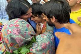 This Olympic medal has become a deep wound - Vinesh Phogat, after reaching the final of Paris Olympics, Vinesh Phogat was disqualified before the game, returned to India yesterday, Khabargali