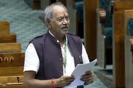 In Lok Sabha, MP Brijmohan Agrawal raised the voice of Chhattisgarh's street vendors, sought a response from the Union Ministry of Housing and Urban Affairs on PM Swanidhi Women are becoming self-reliant in Chhattisgarh through the PM Swanidhi scheme, 48% beneficiaries are women 6600 ST beneficiaries in Chhattisgarh benefited from the PM Swanidhi scheme, Khabargali
