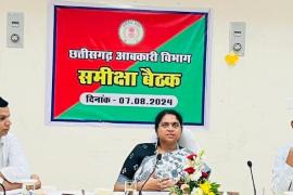 Secretary cum Excise Commissioner Ms R Sangeeta, 70 companies gave rate offer for foreign liquor to Beverage Corporation, Managing Director of Chhattisgarh State Beverage Corporation and Chhattisgarh State Marketing Corporation Limited Mr Shyam Dhavade, Special Secretary Excise Mr Devendra Singh Bhardwaj, Chhattisgarh, Khabargali