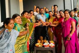 Sushil Sunny Aggarwal celebrated the festival of Rakshabandhan with joy along with sisters from different wards, Raipur, Khabargali