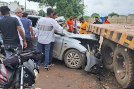 Family returning after eating becomes victim of accident, three women including mother and daughter die  accident news cg news  bilaspurnews khabargali  