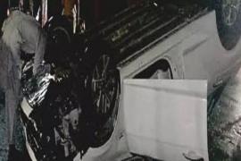 Late night accident in the capital, car collides with divider, 3 people injured... cg news latestnews cgbignews raipurnews accident news khabargali 