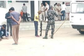Rifleman shoots himself, police engaged in investigation cg news raipur news chhattisgarh news cg big news khabargali 