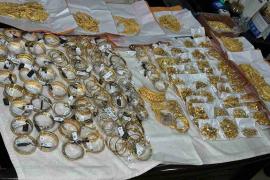 3 smugglers arrested with gold worth Rs 10 crore in Raipur bus stand...  cg news hindi news cg big news khabargali 