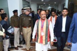 मुख्यमंत्री विष्णुदेव साय की सुरक्षा में चूक, 2 युवक गिरफ्तार, ड्रोन बरामद खबरगली Security lapse of Chief Minister Vishnudev Sai, 2 youths arrested, drone recovered  cg news hindi news cg big news latest news cg hindi news khabargali 