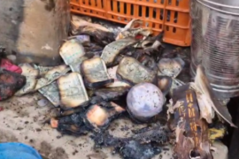 घर में लगी भीषण आग, शादी के लिए रखे पांच लाख कैश जलकर खाक खबरगली A massive fire broke out in the house, five lakh cash kept for the wedding got burnt to ashes. Cg news hindi news latest news cg hindi news khabargli 
