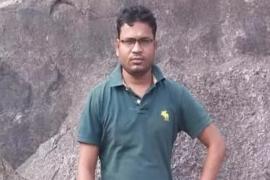 आरक्षक ने स्ट्रॉन्ग रूम में खुद को गोली मारी,  स्ट्रांग रूम में लगी थी ड्यूटी  खबरगली Constable shot himself in the strong room, was on duty in the strong room  cg news cg big news cg hindi news khabargali